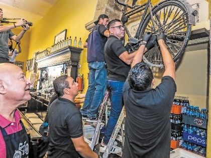 Exposiciones: El Cabañas le pedalea la bici a Cantina La Fuente