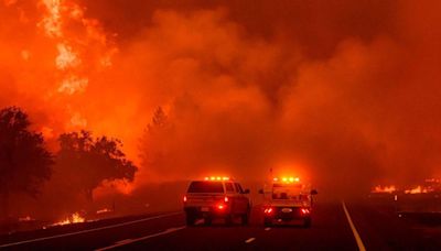 Huge California wildfire tears through 5,000 acres every hour