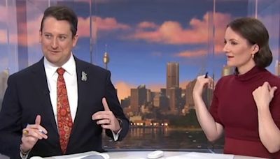 Awkward moment ABC journos try to do catchy 'fit check' TikTok trend