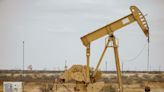 Shale-Oil ‘Fracklog’ Resumes Expansion After a Year-Long Hiatus