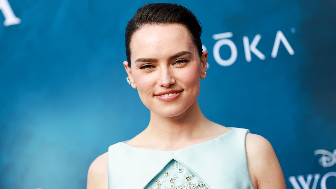Daisy Ridley on ‘Young Woman and the Sea,’ Meeting Diana Nyad in a Bathroom and New ‘Star Wars’ Script