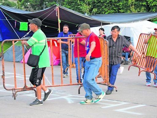 Y el milagro se hizo, los maestros se replegaron | El Universal