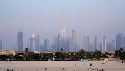 Dubai’s Brush With 60C ‘Feels Like’ Heat Shows Dangers Ahead