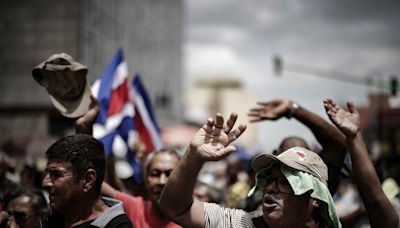 Sectores productivos protestan contra las políticas monetarias y agrícolas en Costa Rica