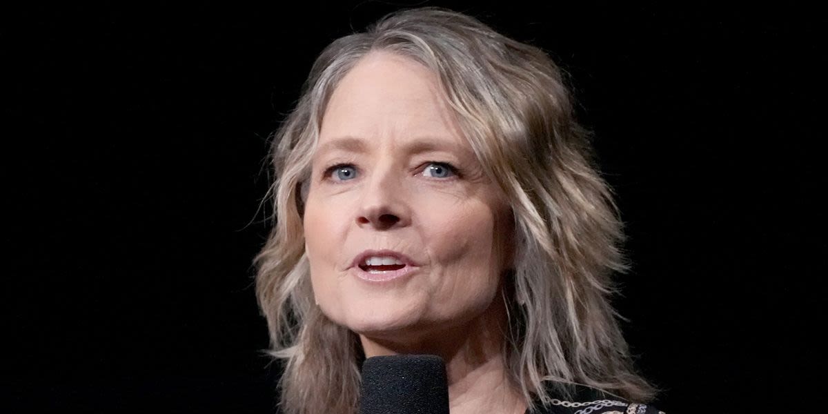 Jodie Foster Opens Up About 'Traumatic Moment' Following Reagan Assassination Attempt