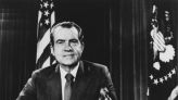 Donald Trump wants to impose a 10% tariff. Here's what happened when Nixon tried the same thing.