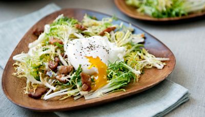 The Absolute Best Greens To Use In Lyonnaise Salad