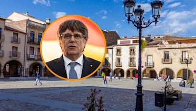 El pueblo de Puigdemont: un municipio con un increíble monasterio y una de las rutas de senderismo más bonitas de España