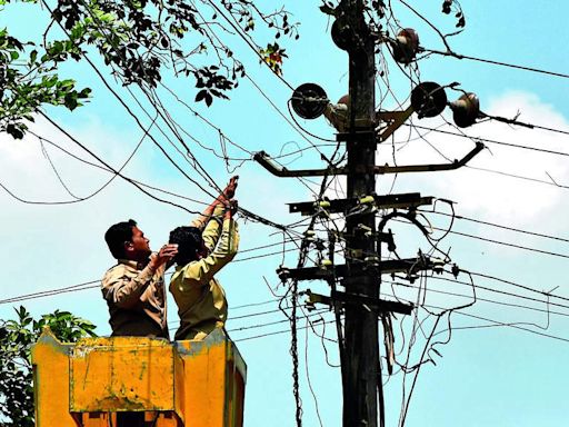 Power theft cases worth 32cr unearthed in Marathwada last fiscal | Aurangabad News - Times of India