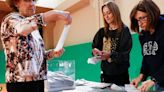 Cómo librarse de la mesa electoral en las elecciones europeas 2024: esta es la fecha límite para presentar la renuncia