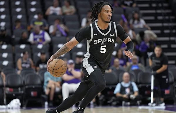 Stephon Castle shines in NBA Summer League matchup against former UConn teammate Donovan Clingan