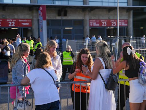 'Absolute chaos': Taylor Swift's Eras Tour in Lisbon delayed as fans waited to enter