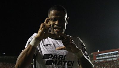 Botafogo bate Vitória em Salvador e avança de fase pela Copa do Brasil
