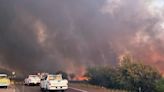 Key Phoenix-to-Las Vegas highway reopens after wildfire claims 6 homes near historic Arizona town