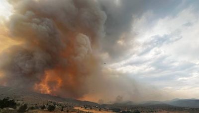 Sections of I-84 closed immediately with fire ‘advancing rapidly’ toward interstate