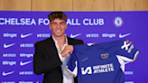 Chelsea complete signing of Guiu from Barcelona