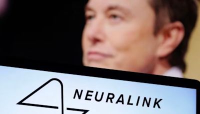 Elon Musk busca otro voluntario para seguir experimentando con sus chips cerebrales - La Opinión