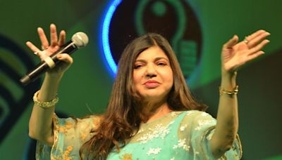 Playback singer Alka Yagnik diagnosed with “rare” sensory hearing loss