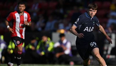 Man United, Man City set to go head-to-head for Tottenham sensation Mikey Moore