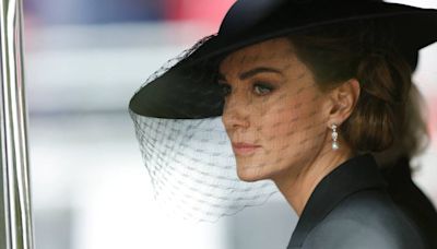 Late Queen's unusual gesture to Kate Middleton revealed her feelings toward her