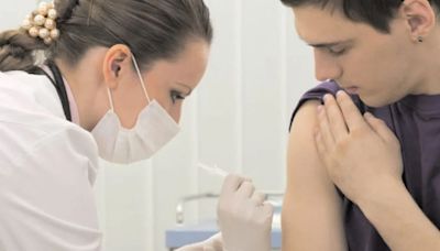 Virus del Papiloma Humano: confirman beneficios de la vacuna para hombres