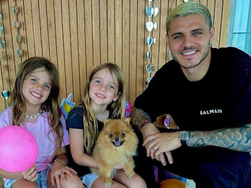 Mauro Icardi mostró el avión de lujo en el que viajó con Francesca e Isabella y un detalle llamó la atención de todos