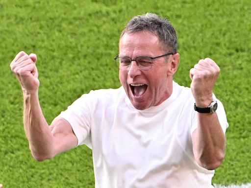 Ralf Rangnick a levar Mozart aos quatro cantos da Terra