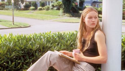 Julia Stiles remembers 'disheartening' criticism before '10 Things I Hate About You': 'I was a 17-year-old'