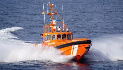 Un buque de pasajeros que cubría la ruta Valencia-Palma, a la deriva tras un incendio en sala de máquinas