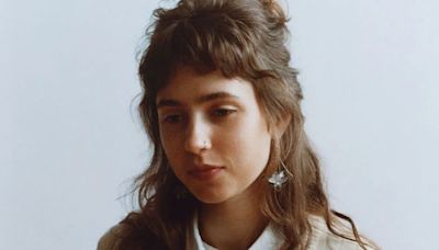 Clairo’s Charm Is Strangely Numb: Review