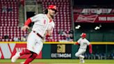 Friedl ayuda a Rojos a vencer a Rays tras lesión de Greene