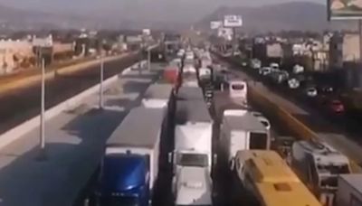 Caos en la autopista México-Puebla: por qué se registraron filas kilométricas de automóviles este jueves