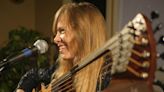 Column: World-renowned fingerstyle guitarist Muriel Anderson in Macon Friday night