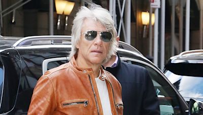 Jon Bon Jovi under fire for selling 'autopen' signed albums
