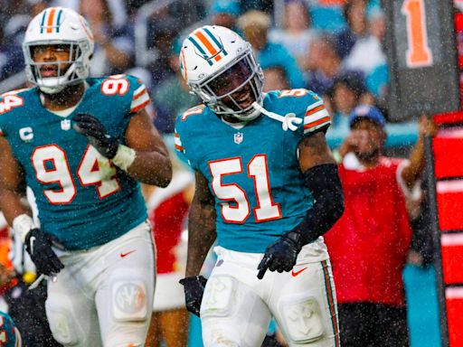 Dolphins’ leading tackler Long is hopeful changes to Miami’s defense won’t impact his role