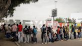 Preocupación de migrantes y empresarios en frontera México-EEUU tras renuncia de Biden