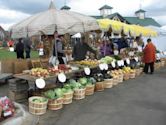 Farmers' market