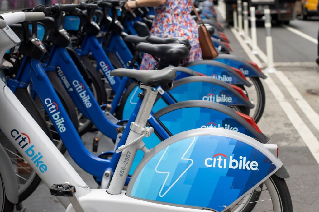 NYC installs Citi Bike charging docks for e-bikes in Midtown and Brooklyn; more to come