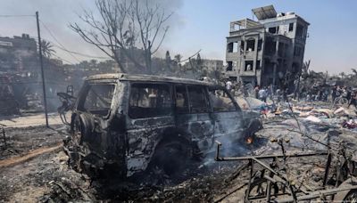 Noventa personas muertas en ataque aéreo israelí en zona humanitaria de Gaza - El Diario NY