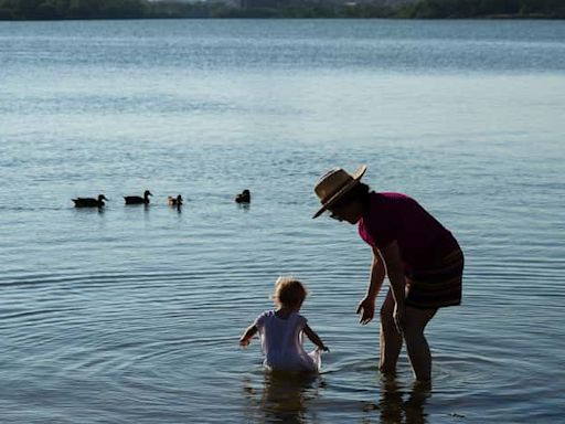 Dallas-Fort Worth temperatures forecast to hit highest this year before Memorial Day