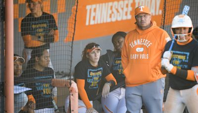 Tennessee softball assistants Chris and Kate Malveaux hired as co-head coaches at Auburn