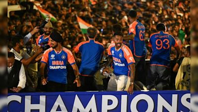 "We Are All Champions": Hardik Pandya's Blockbuster Praise For Fans After Victory Parade | Cricket News