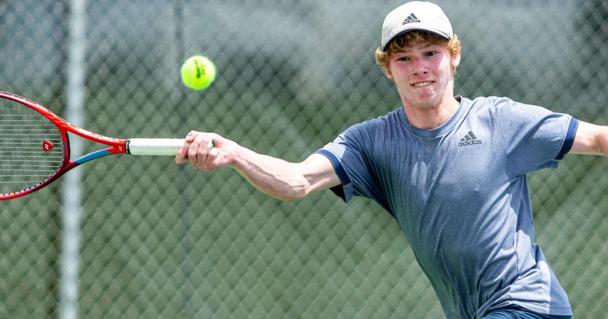 Francis Howell makes team tennis state semifinal debut against John Burroughs