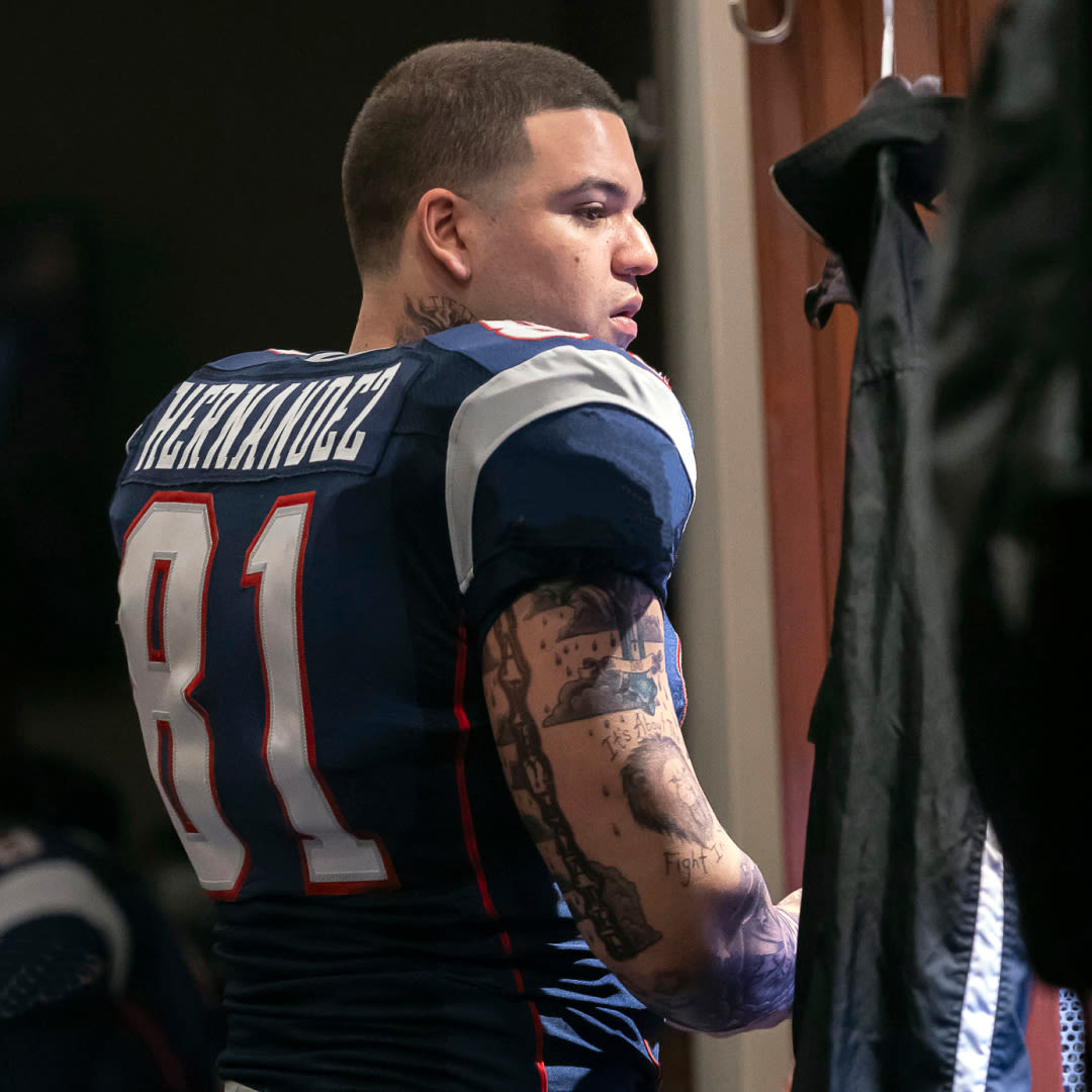 'American Sports Story: Aaron Hernandez' Examines a Tragic True-Crime Case—Meet the Cast Playing NFL Stars Involved