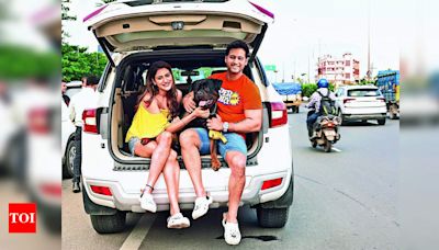 Nothing like a long-drive with RD Burman and Kishore Kumar songs playing in the background, say Nussrat Jahan and Yash Daasguptaa | Bengali Movie News - Times of India