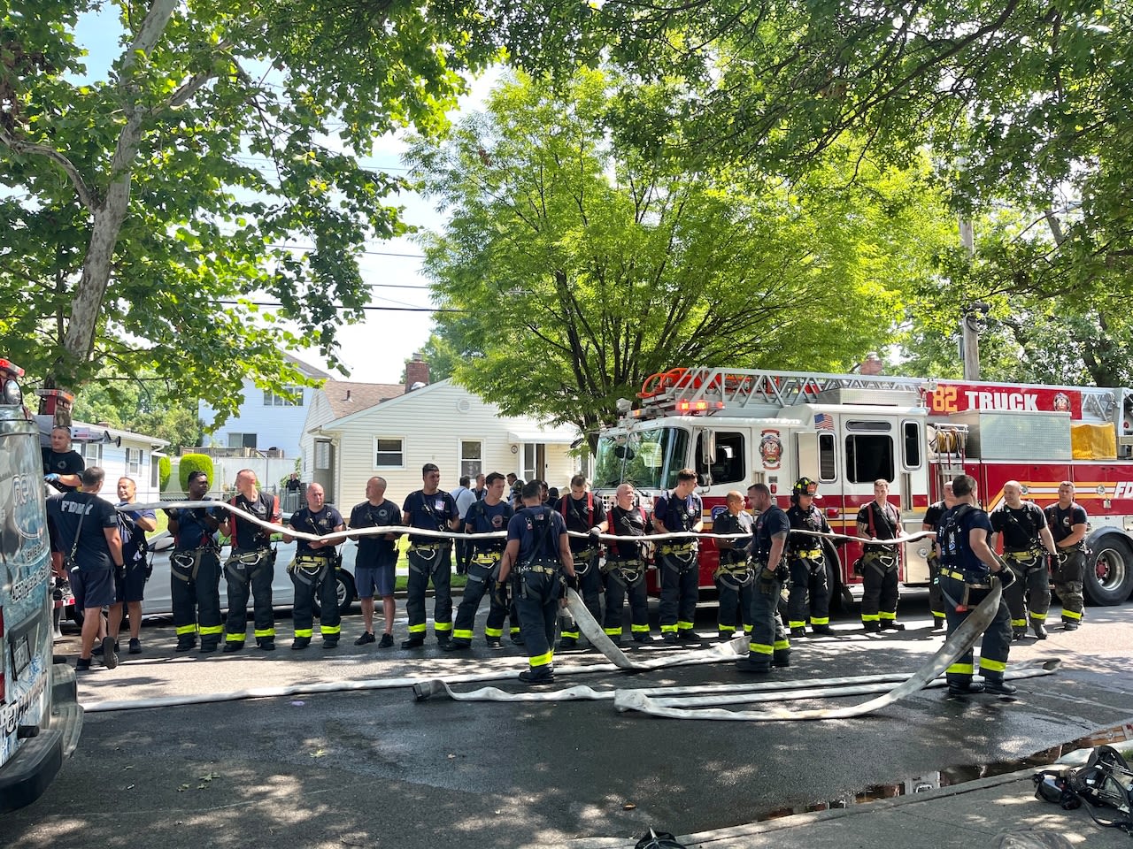 FDNY responds to fire at home in Eltingville section of Staten Island