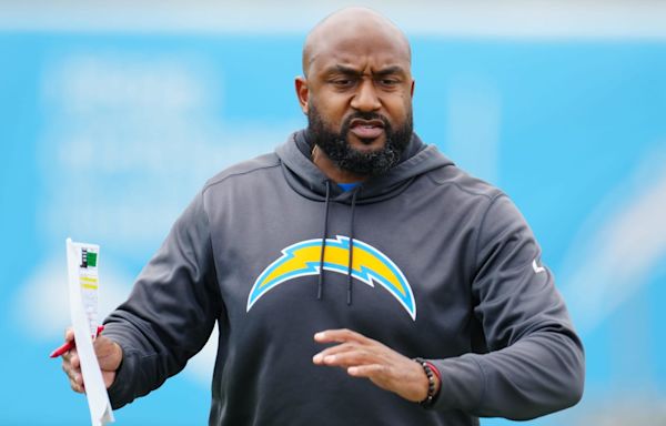 Chargers News: LA Running Back Coach Weighs in on Play of Gus Edwards