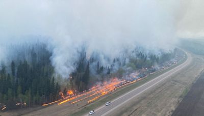 Fort Nelson, B.C., wildfire evacuees allowed to return home starting Monday