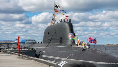 Marco Rubio pide "consecuencias" por llegada de un submarino nuclear a Cuba