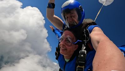 Daredevil mum finally gets to take on 10,000ft skydive for good cause